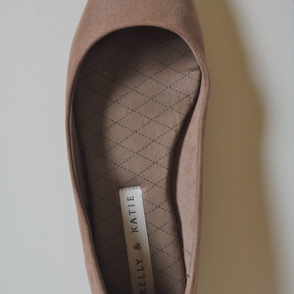 Kelly & Katie Faux Suede Flats with Pointed Toe - Picture 4 of 6